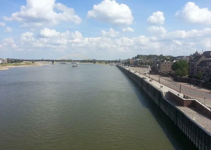 No 10, B&b, Etage 2e Verd, Max 3 Pers *