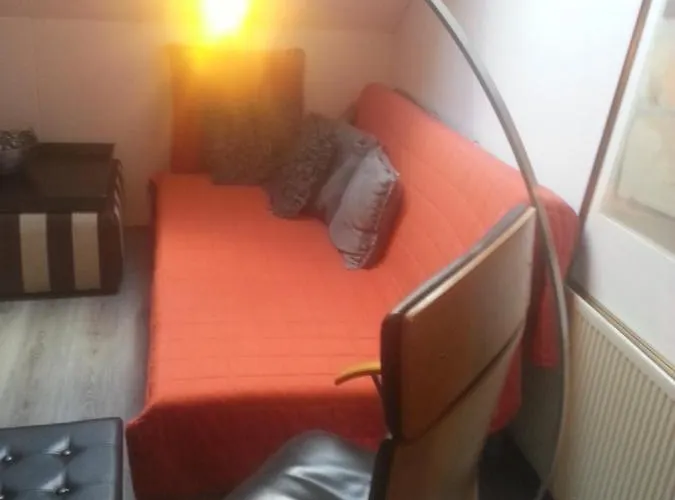 No 10, B&b, Etage 2e Verd, Max 3 Pers Lägenhet Nijmegen